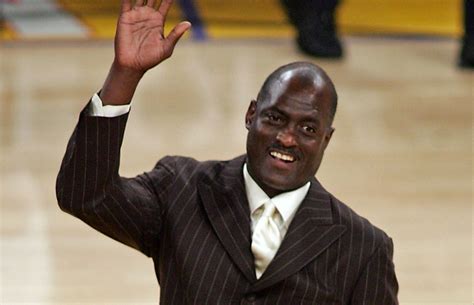 Brother of former Lakers star Michael Cooper found fatally shot in Southern California park